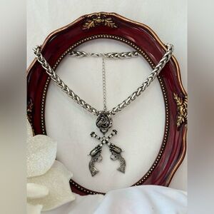 Dueling pistols silver chunky necklace 18” plus 4” charms western jewelry
